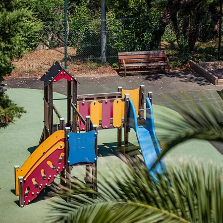 De Standing, Piscine, Tennis,